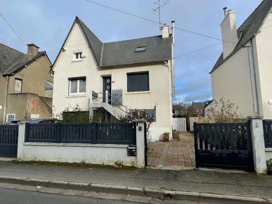 Maison Spacieuse Avec Jardin Et Salle De Sport سانت بريوك المظهر الخارجي الصورة